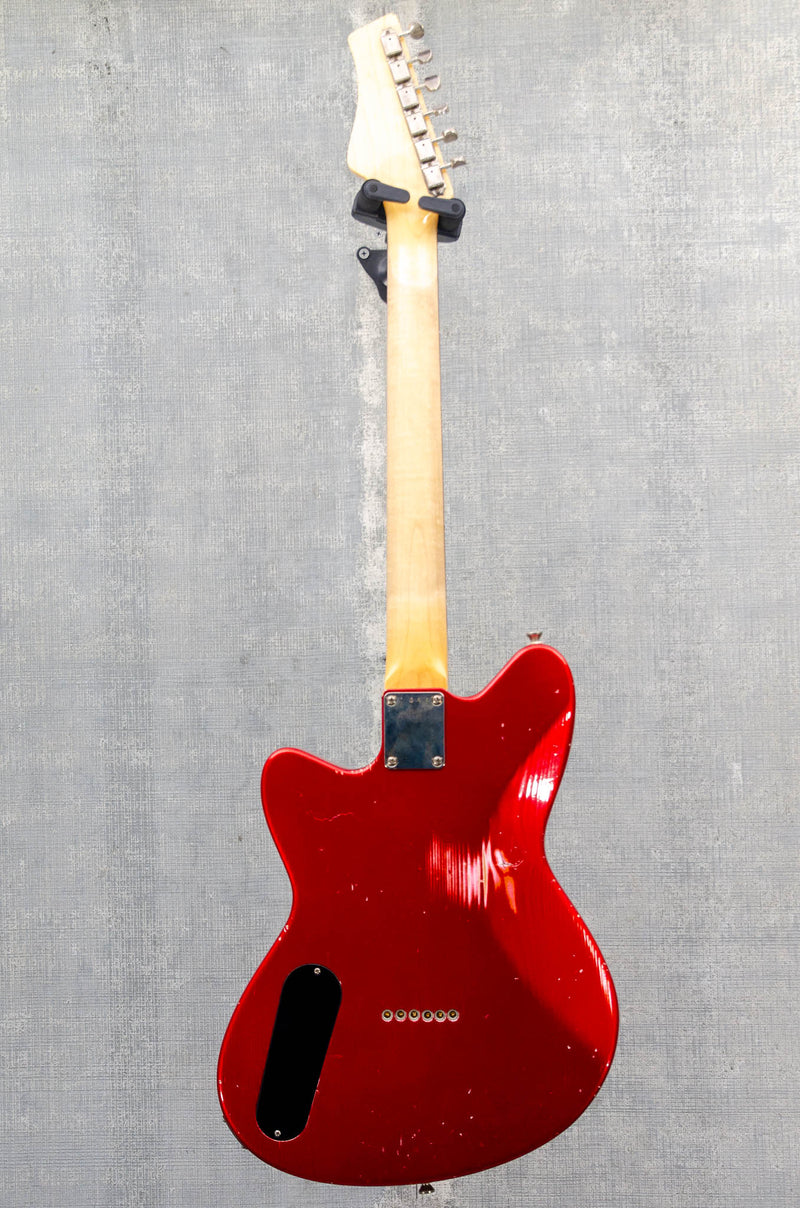 Maghini Guitars Satellite Candy Apple Red