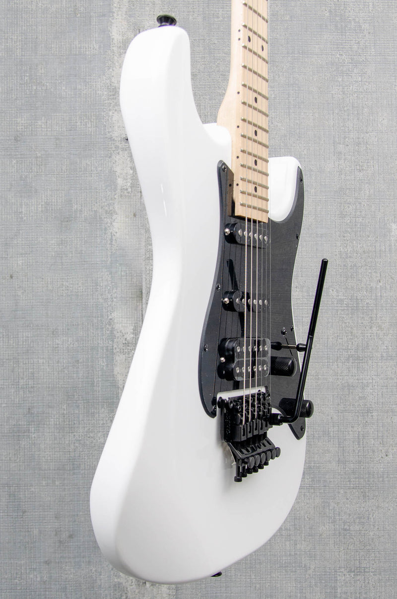 Jackson X Series Signature Adrian Smith SDXM Snow White with Black Pickguard