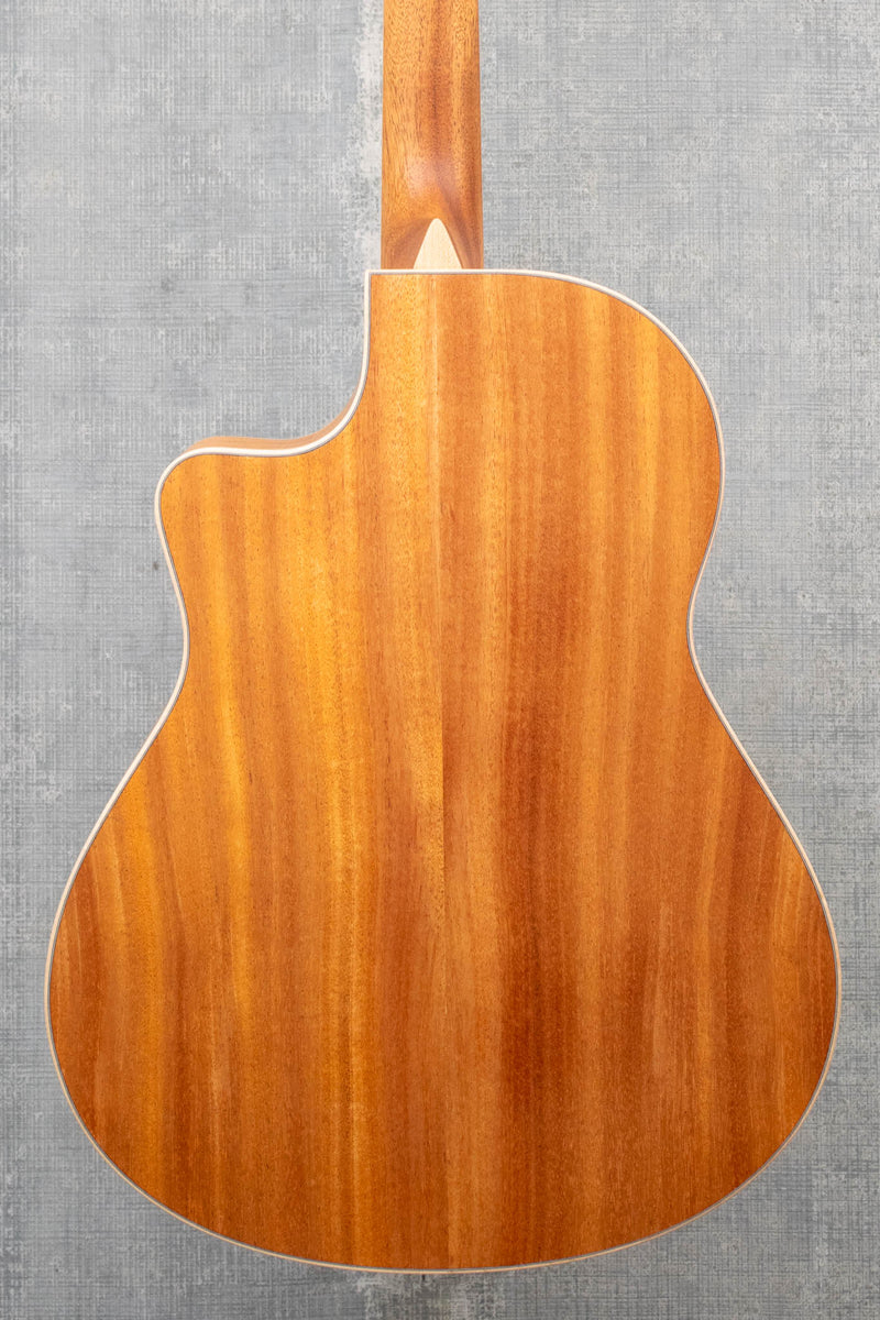 Larrivee LV-03 Mahogany