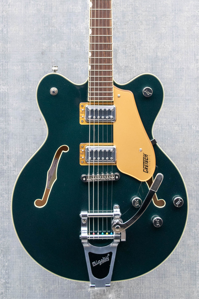 Gretsch G5622T Electromatic Center Block Double-Cut with Bigsby Cadillac Green