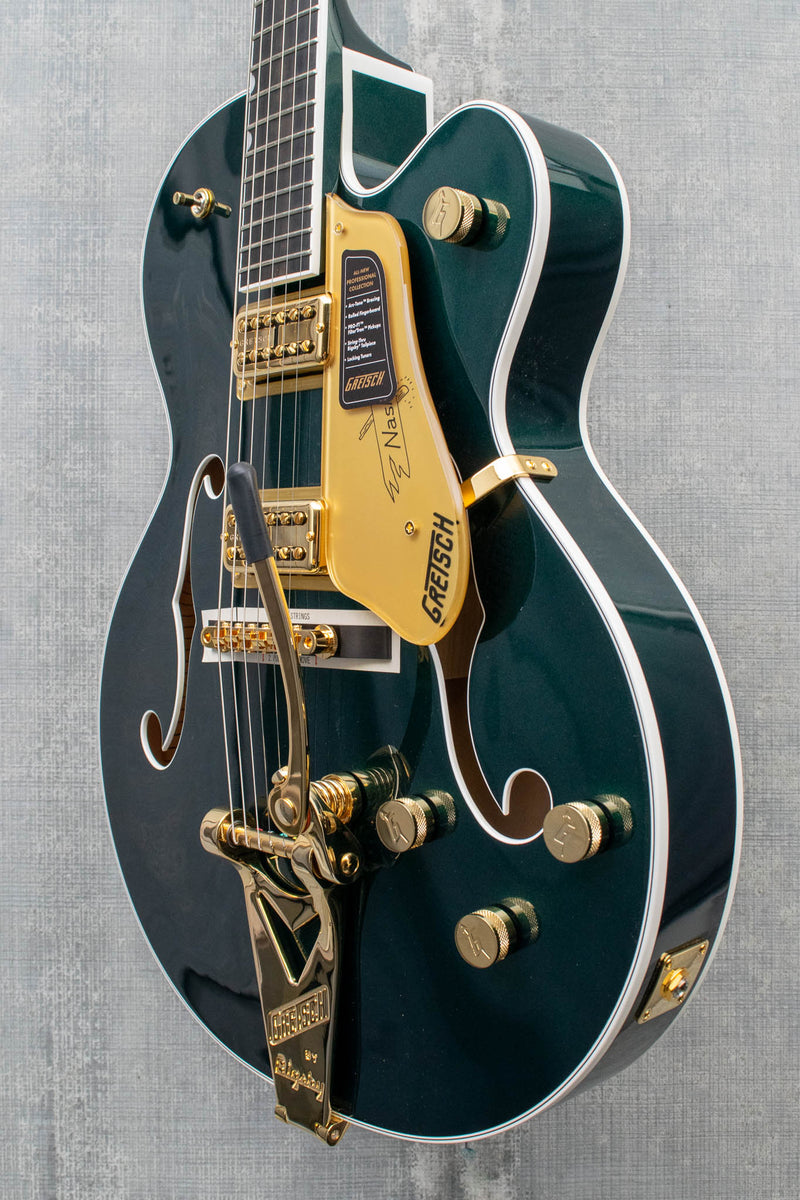 Gretsch  Nashville® Hollow Body with String-Thru Bigsby® and Gold Hardware Cadillac Green