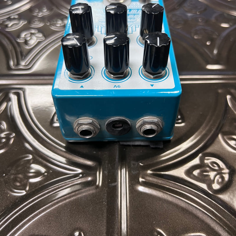 Used Earthquaker Devices Organizer