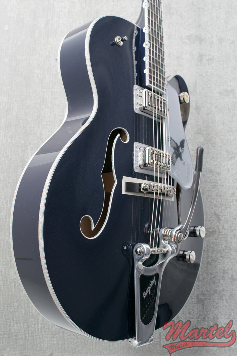 Gretsch G6136T-RR Rich Robinson Signature Falcon with Bigsby Raven's Breast Blue