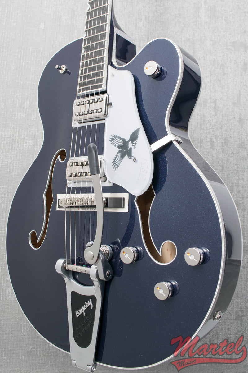 Gretsch G6136T-RR Rich Robinson Signature Falcon with Bigsby Raven's Breast Blue