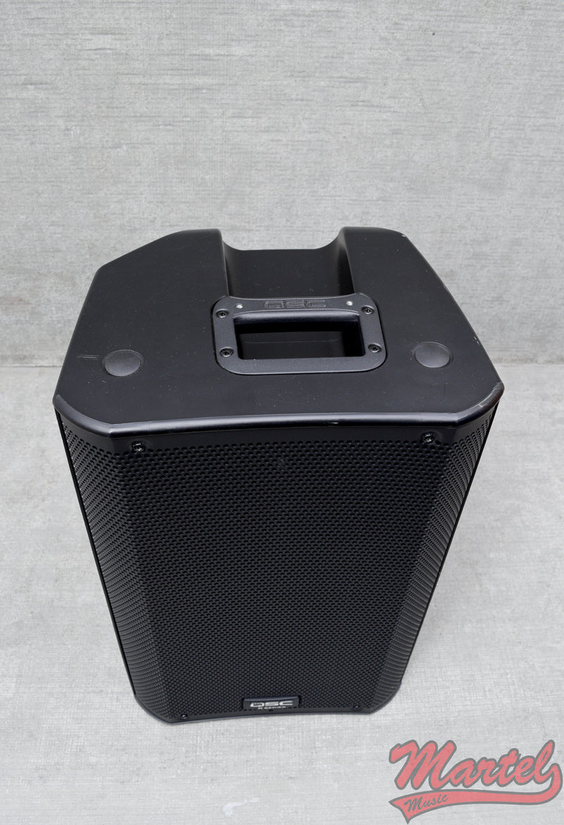 Used QSC K10 1000-watt powered PA speaker