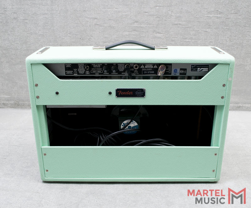 Used Fender Limited Edition '65 Deluxe Reverb - Surf Green