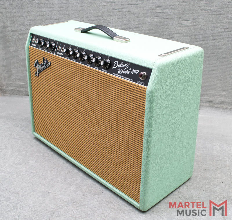 Used Fender Limited Edition '65 Deluxe Reverb - Surf Green