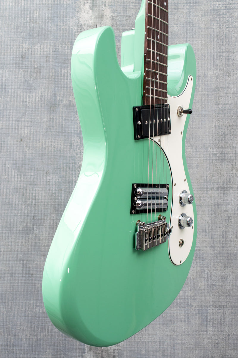 Danelectro '64XT Aqua with Cream Pickguard