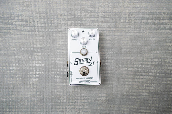 Spaceman Effects Saturn VI White/White